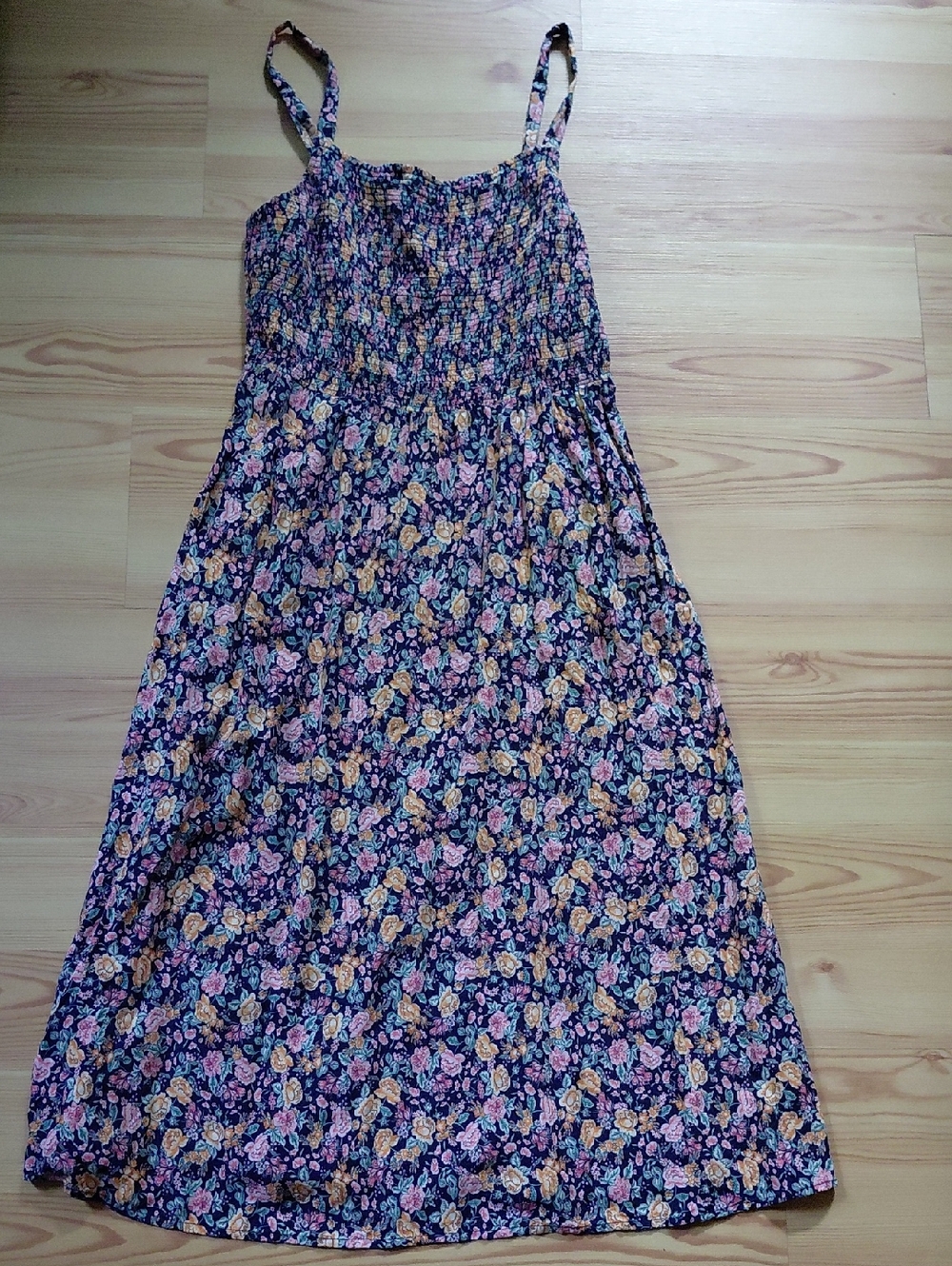 Old Navy Navy Floral Smocked Cami Dress